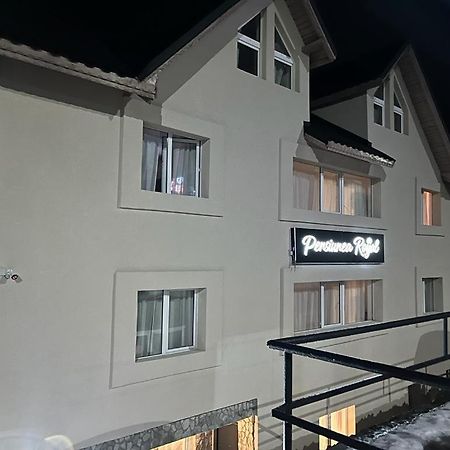 Pensiunea Royal Ranca Buitenkant foto